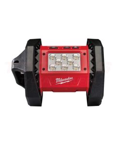 Milwaukee Akkualuevalaisin 18V 1500 Lumenia - 4932430392